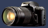 Mes appareils photo : un Nikon F-601 équipé de deux zooms Nikon AF pour aller de 35 mm à 300 mm, et un Kodak Advantix T700 pour les images aux différents formats APS.  Cliquez pour visiter le site de Nikon France